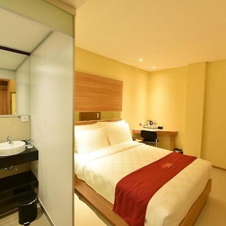 Midtown Xpress Balikpapan Ξενοδοχείο Εξωτερικό φωτογραφία