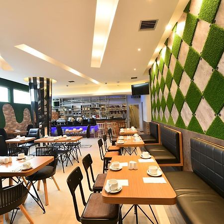 Midtown Xpress Balikpapan Ξενοδοχείο Εξωτερικό φωτογραφία