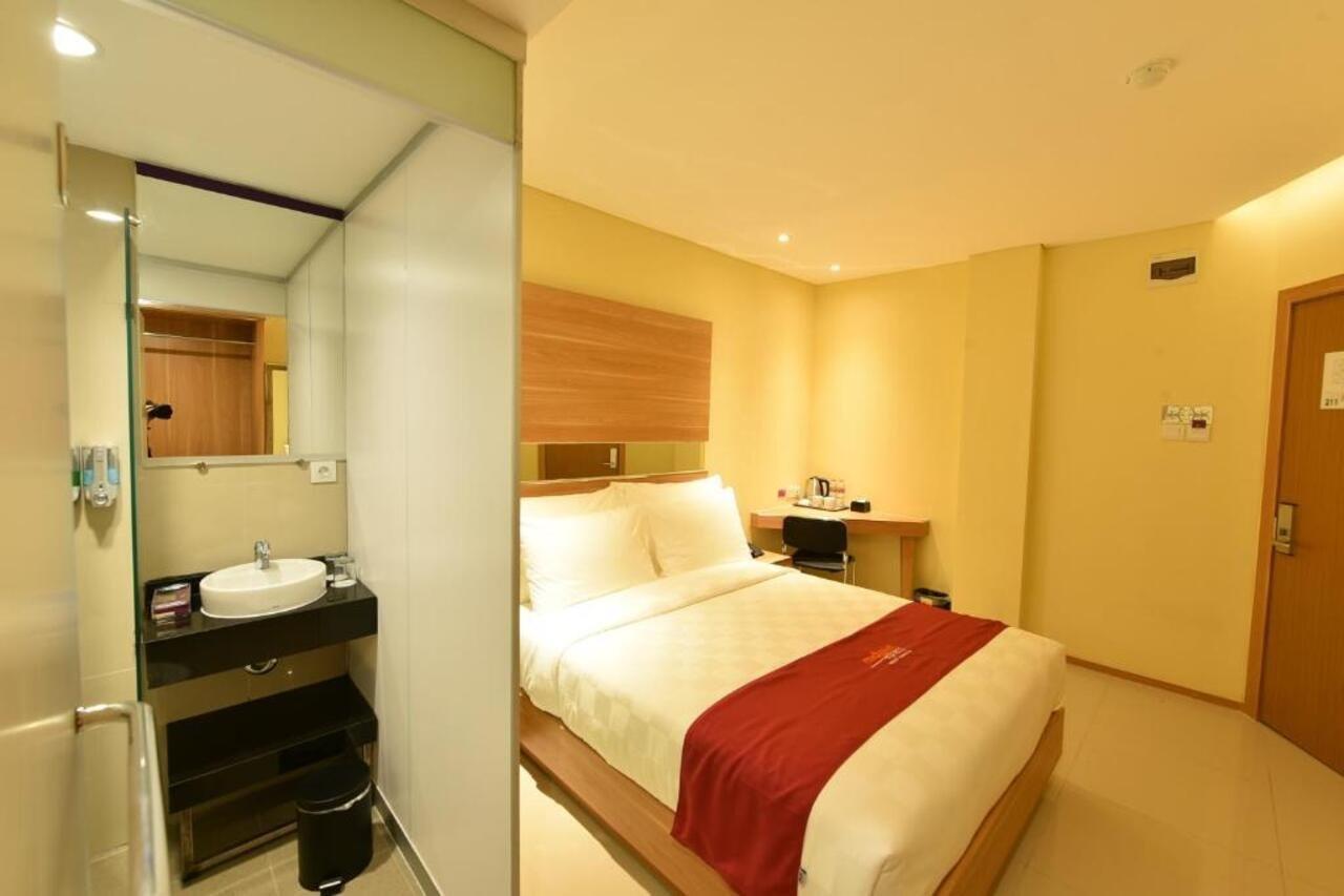 Midtown Xpress Balikpapan Ξενοδοχείο Εξωτερικό φωτογραφία