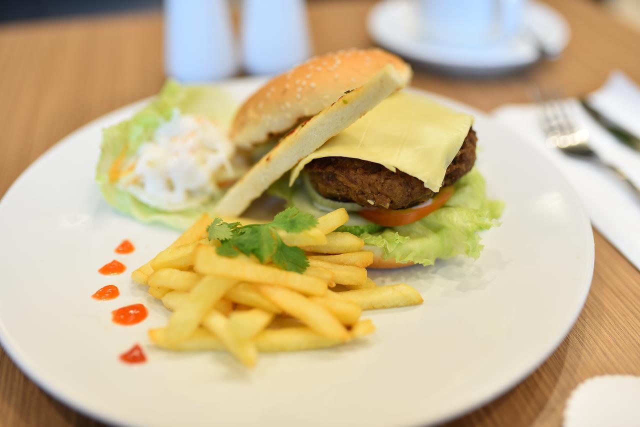 Midtown Xpress Balikpapan Ξενοδοχείο Εξωτερικό φωτογραφία